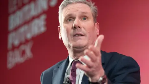 Keir Starmer: Labour Ditches £28bn Green Investment Pledge