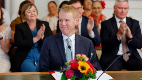 Getty Images Chris Hipkins sworn in as New Zealand PM