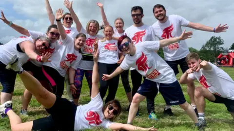 Sporting Family Change Charity Sporting Family Change helps people make positive lifestyle choices