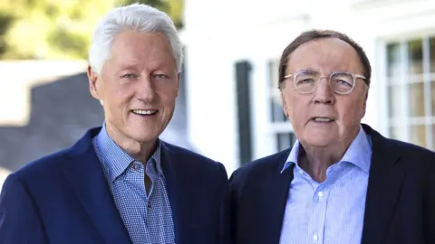 David Burnett Bill Clinton and James Patterson