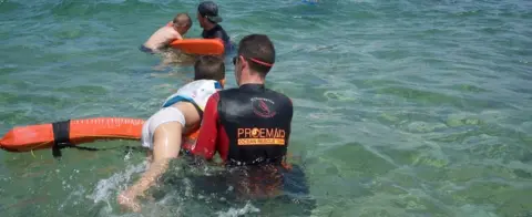 Proem-aid Children being taught to swim