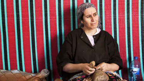 Frida Bank Samira Chari