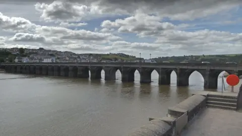 Google Bideford Long Bridge