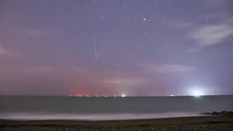Jonas Yip Geminid Meteor in West Sussex, England