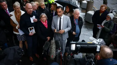 Getty Images Aamar Anwar and the Covid Bereaved