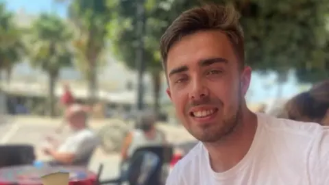 Heddlu Gogledd Cymru Joshua Lloyd Roberts