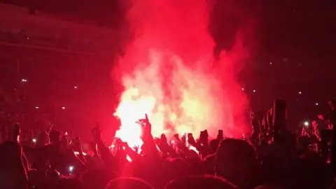 Stacey Andrew Flare at Liam Gallagher gig