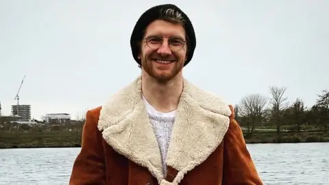 Zoe Kelland James Hitchings-Hales