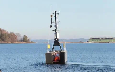 XPRIZE FOUNDATION Gebco-NF Sea-Kit boat