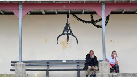 Getty Images Possible Banksy mural of arcade-style grabber, Gorleston