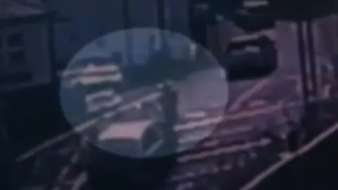 Office of Road and Rail CCTV of East Farleigh crossing