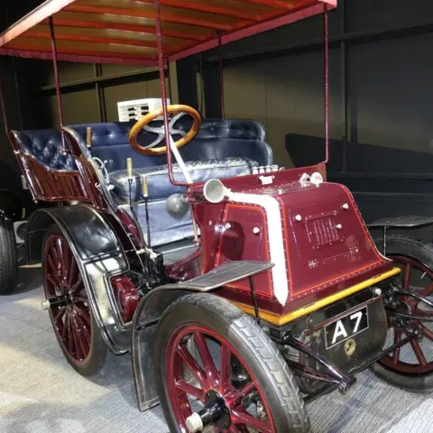 Grampian Transport Museum 1900 Daimler Phaeton