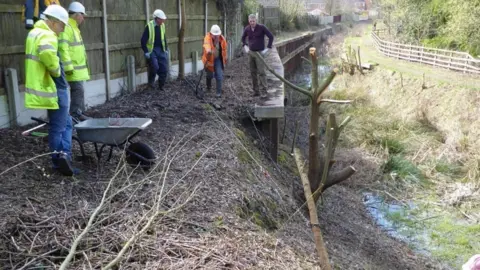 Chesterfield Canal Trust Clearance at Renishaw