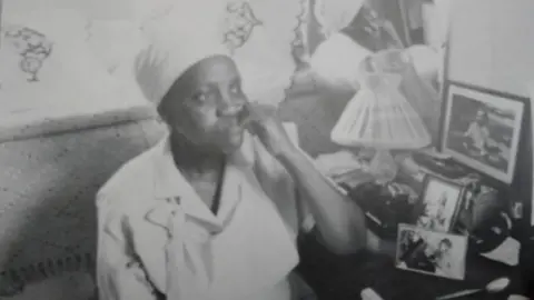 Eunice Dhladhla A picture showing Eunice Dhladhla at work in 1977