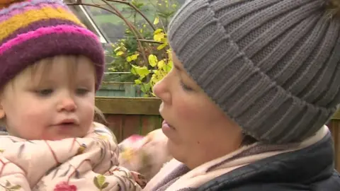 Helen Wynne Hughes with her daughter Beca