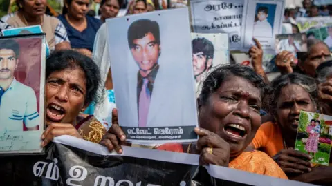 BBC/Elaine Jung Protesters at a march through Killinochchi, Sri Lanka, in February 2019.