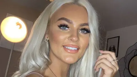 Instagram Madalyn Davis