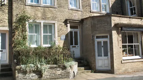 David Spencer / Geograph Bronte sisters birthplace in Thornton