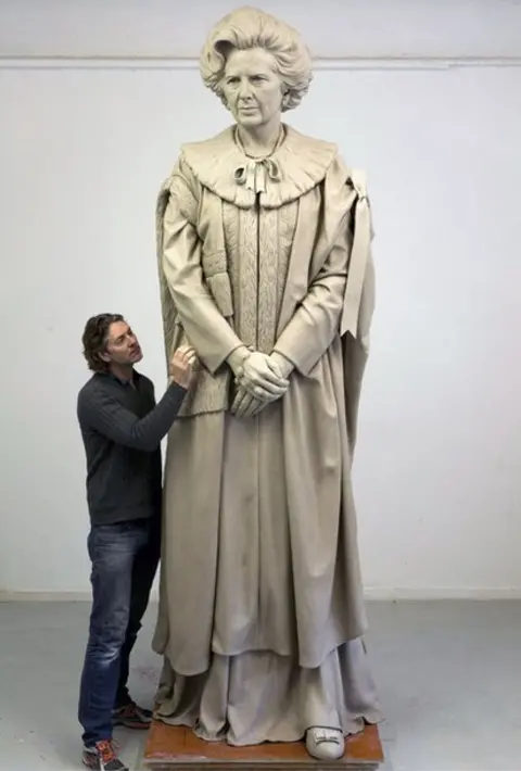 Fine Architecture Sculptor Douglas Jennings and his bronze statue of Lady Thatcher