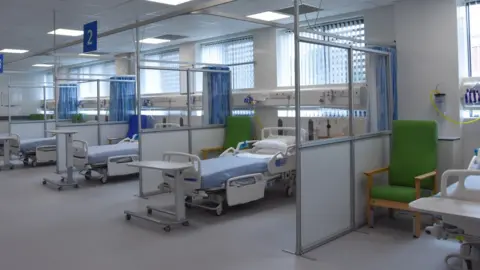 Worcester Acute Hospitals NHS Trust The Acute Medical Unit (AMU)