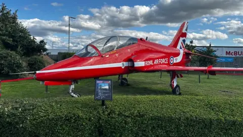 Rob Exelby Red Arrows jet on show at Coneygarth services