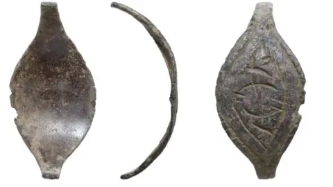 Early-medieval silver finger ring