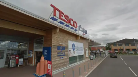 Google Tesco Extra Newmarket
