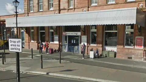 Google Berwick-Upon-Tweed station