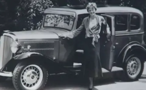 CBS Amelia Earhart with her Hudson Essex Terraplane car