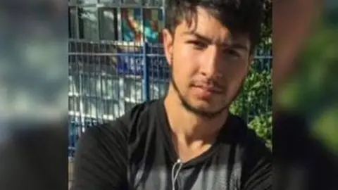 Family handout Hazrat Umar