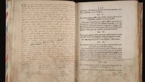 Cambridge University Newton's annotated copy of Philosophiae Naturalis Principia Mathematica