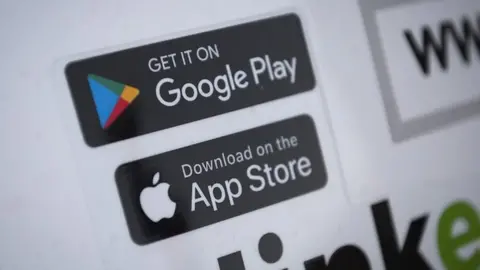 Getty Images Google Play and AppStore logos