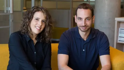 Shai Dolev Vault founders Neta Meidav (l) and Rotem Hayoun-Meidav