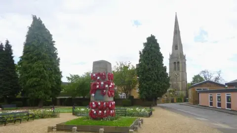 Geograph/Mike Faherty St Giles Desborough