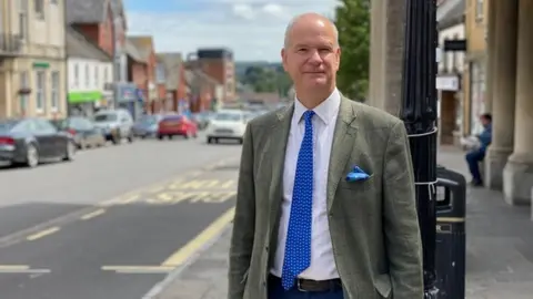 Mark Shelford Mark Shelford