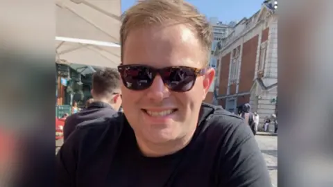 Ryan Van Waterschoot Ryan Van Waterschoot