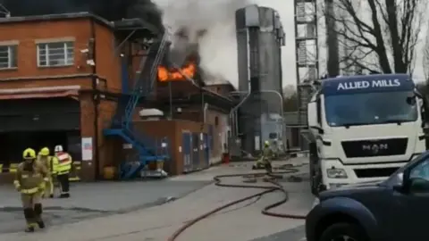 YappApp Fire at the bakery