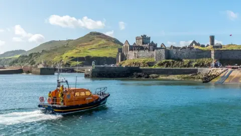 Nick Shimmin Emaiom Photography Lifeboat in Peel