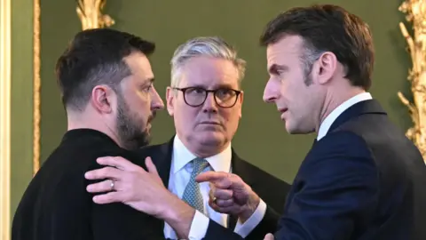 Ukraine's President Volodymyr Zelensky, UK Prime Minister Sir Keir Starmer and France's President Emmanuel Macron in London, March 2, 2025