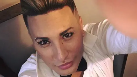 Houari Manar/Facebook Houari Manar