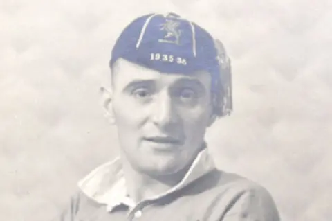 Gildings Dai Jones