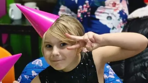 Lina Savicke Lilia Valutyte