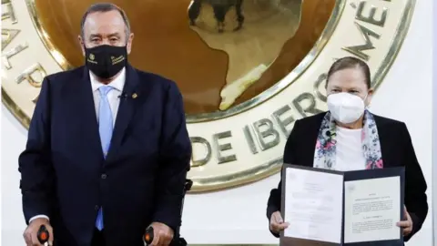 Reuters Consuelo Porras being sworn in as attorney general in Guatemala City, Guatemala May 16, 2022.