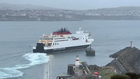 BBC Manxman leaving Douglas Harbour