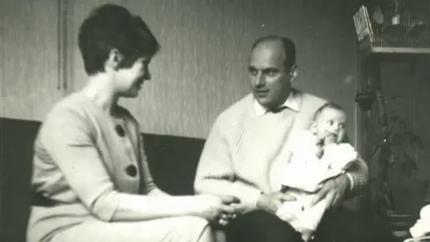 Private collection Holleeder family Astrid in 1966 with Stien and Willem Sr