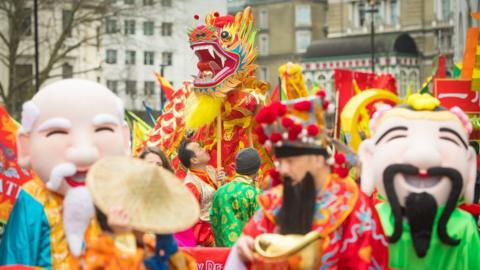 Londoners celebrate Chinese New Year with party in Trafalgar Square