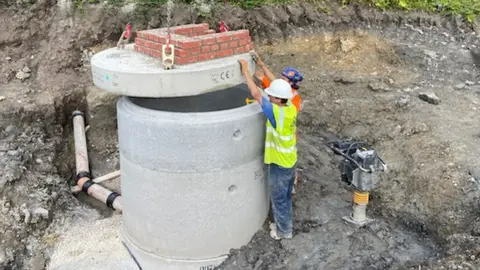 Friends of Cromford Canal Work underway