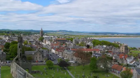 Peter Gordon / Geograph St Andrews
