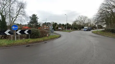 Google The Walton roundabout