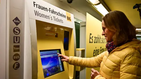 AFP Berlin ticket machine, 18 Mar 19